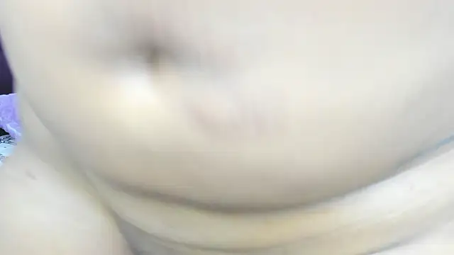 madelinesquirt webcam