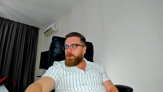 Findom_guy webcam