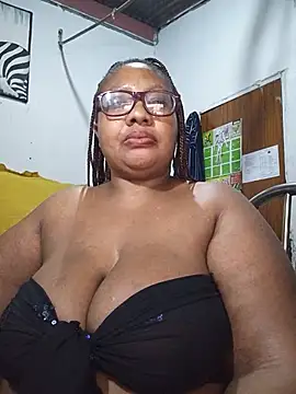 YELLOW_BONE webcam