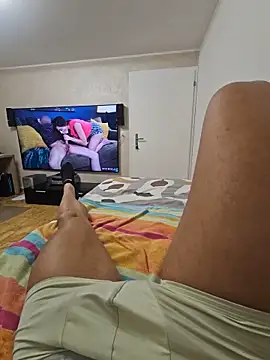 sensualman90 webcam