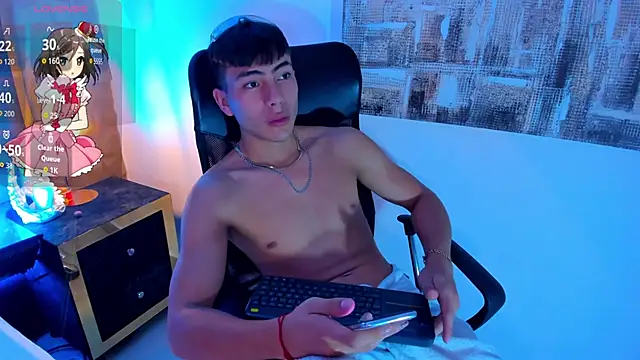EthanSantori webcam
