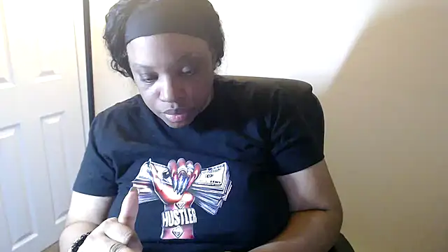 Sexymona1218 webcam