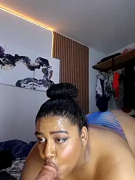 BiancaFollerach webcam