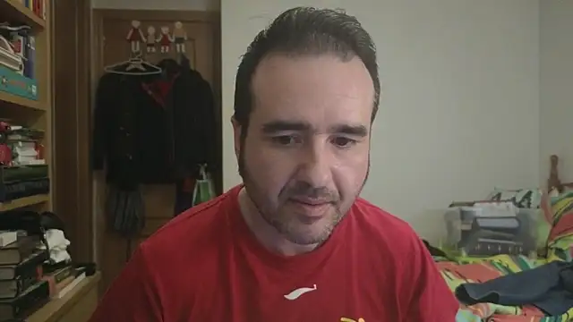 curiosillo83 webcam