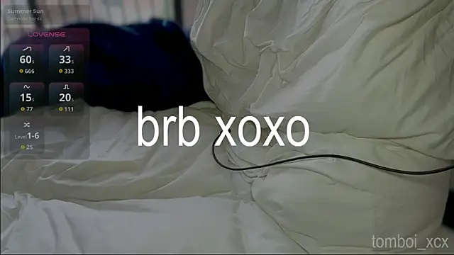tomboi_xcx webcam
