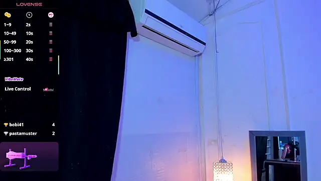 bigboobs_violeta webcam
