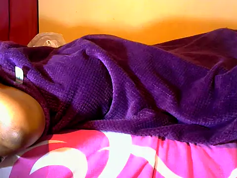 MagicBOOBS20 webcam