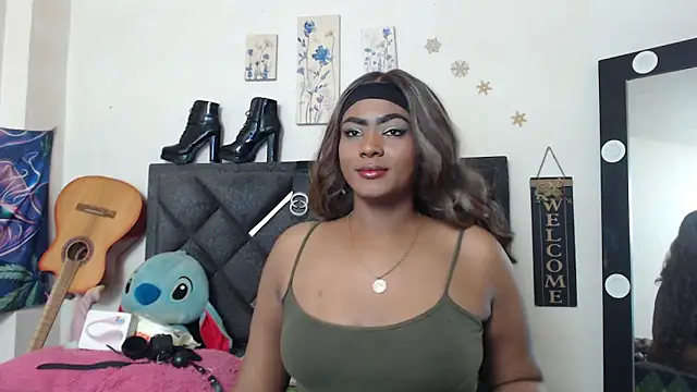 Natashabella___ webcam