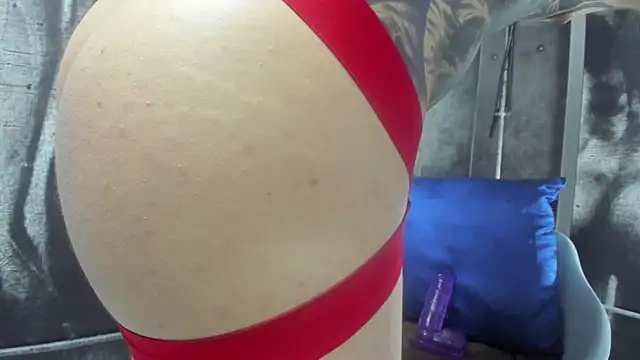 Gury_tattoo webcam