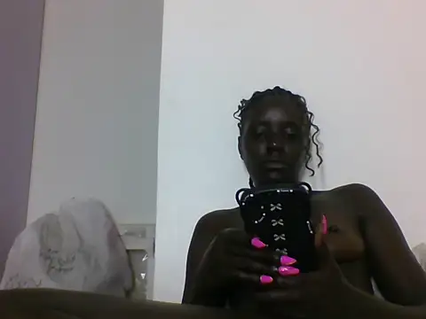 LatishLava webcam