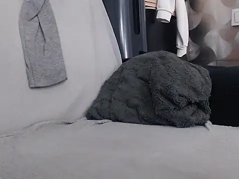 MikeyMaXXX webcam