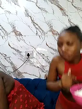 MelaninBear webcam