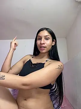 Danaeluxe webcam