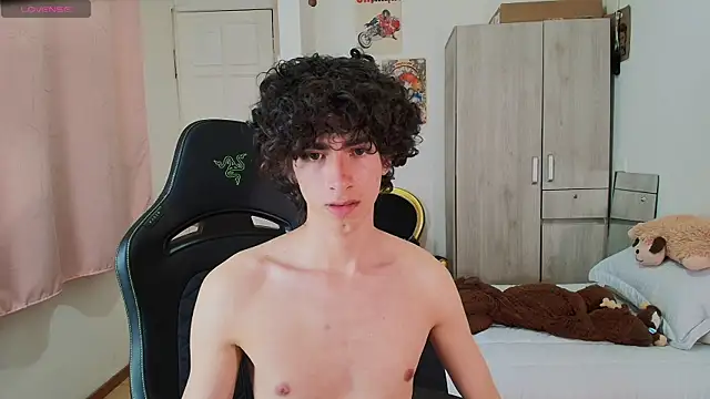 Nude_Boy18 webcam