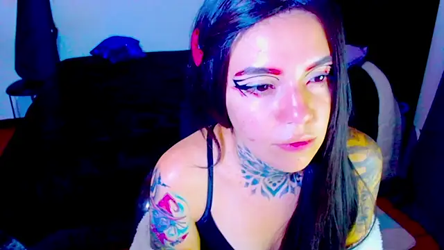 LannieGonzales webcam