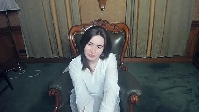 LatoniaNeedam webcam