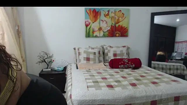 BombasticASSXXX webcam