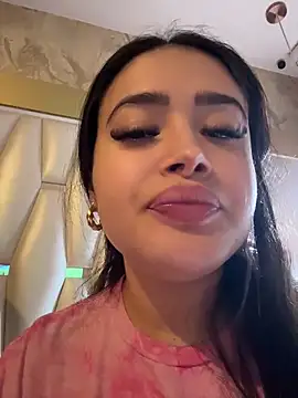 Sara_fun chat room