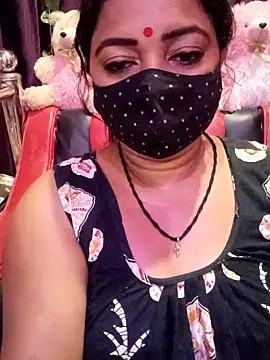 ella_mariya webcam