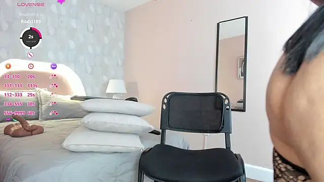 isabella_milf_ webcam