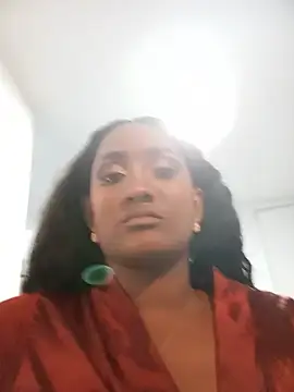 NAOMY_COOPER webcam