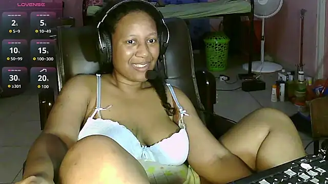 Eirondra_valeen webcam