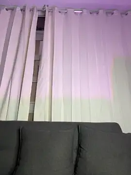 elodie_rouge webcam