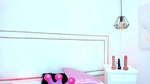 emma-sandoval webcam