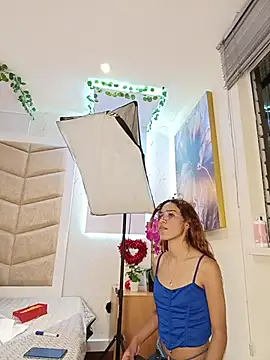 ValerieWoodsl webcam