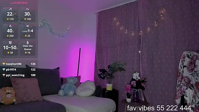 AyanaDesire webcam