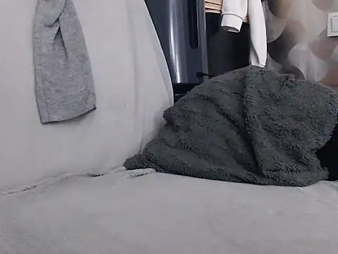 MikeyMaXXX webcam