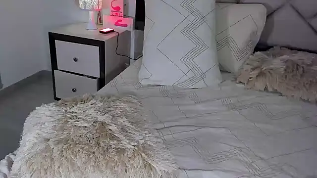 alexa_tobar webcam