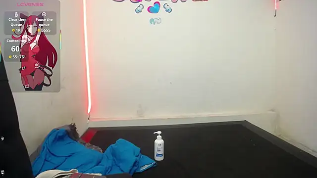 Naomy_Reiden webcam