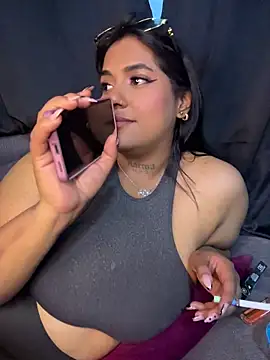 Nahomy_firee webcam