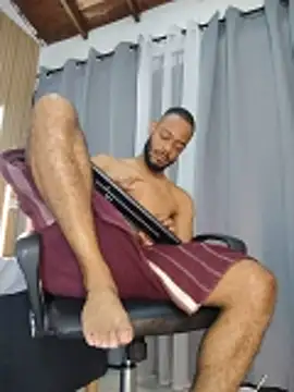 Oliver_bigblack_cock webcam