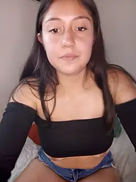 Sophia_amateur webcam