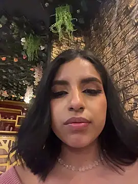 SusanneGrace webcam