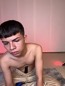 Asher_Young webcam