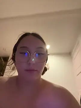 mayyaa12 webcam