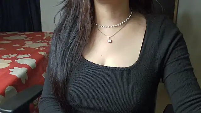 Adventurous_Angel webcam