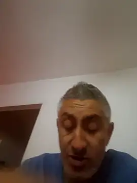 DildoG45 webcam