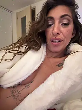 lalla_amani - Lalla_Amani's free webcam - UK Sex Cams
