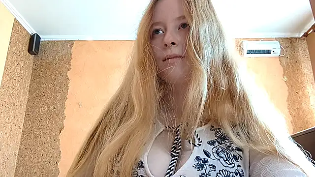 KateVibe_01 webcam