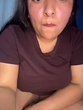 Luci_Sweet22 webcam