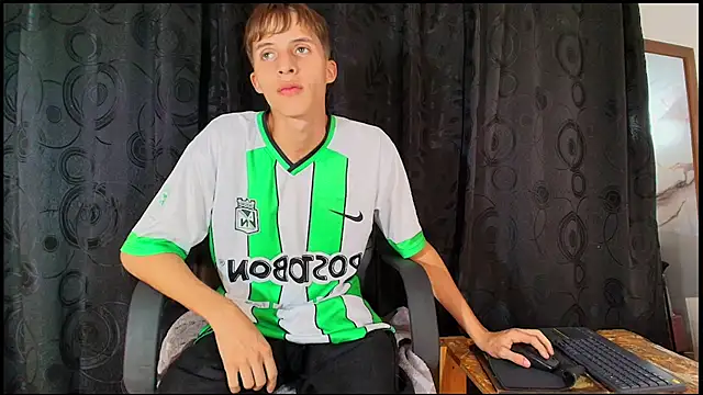 Pavo_tv webcam