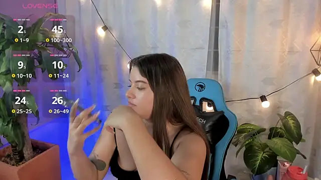 Lia_little18 webcam