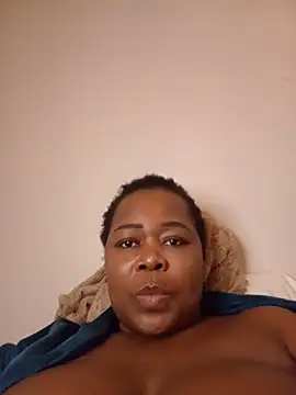 Sweetpussy17 webcam