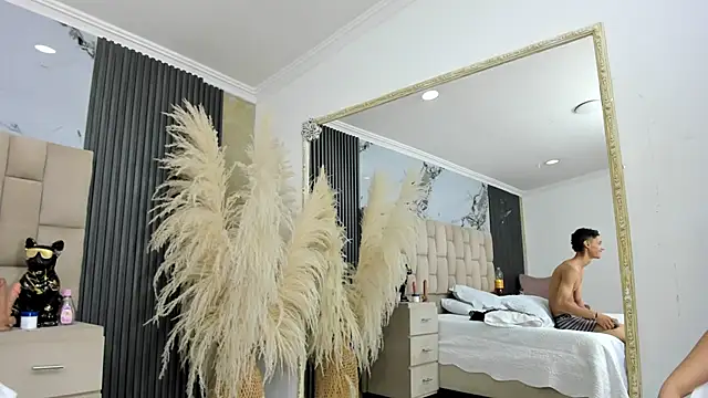 Andrewandlizzy webcam