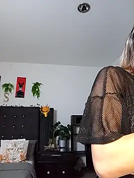 Dama_Scarlata18 webcam