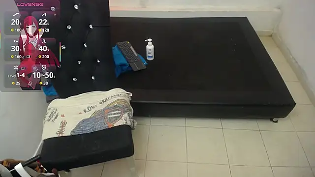 Naomy_Reiden